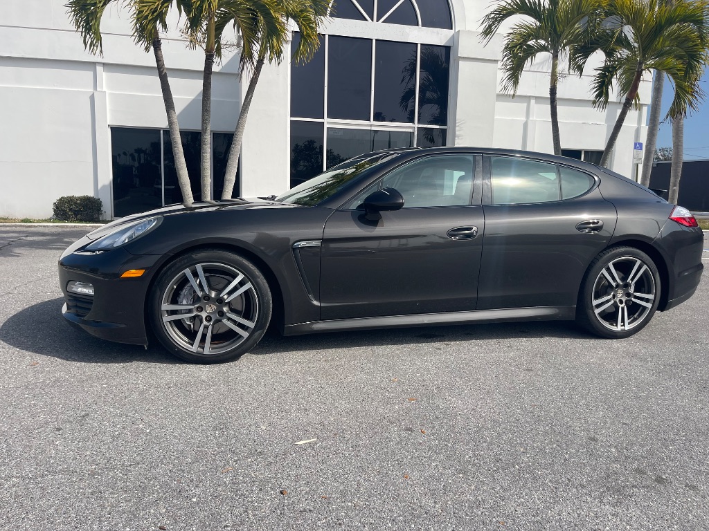 2011 Porsche Panamera - $15,988