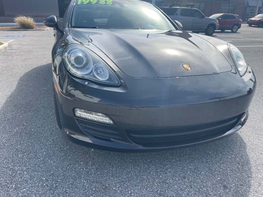 2011 Porsche Panamera - $15,988