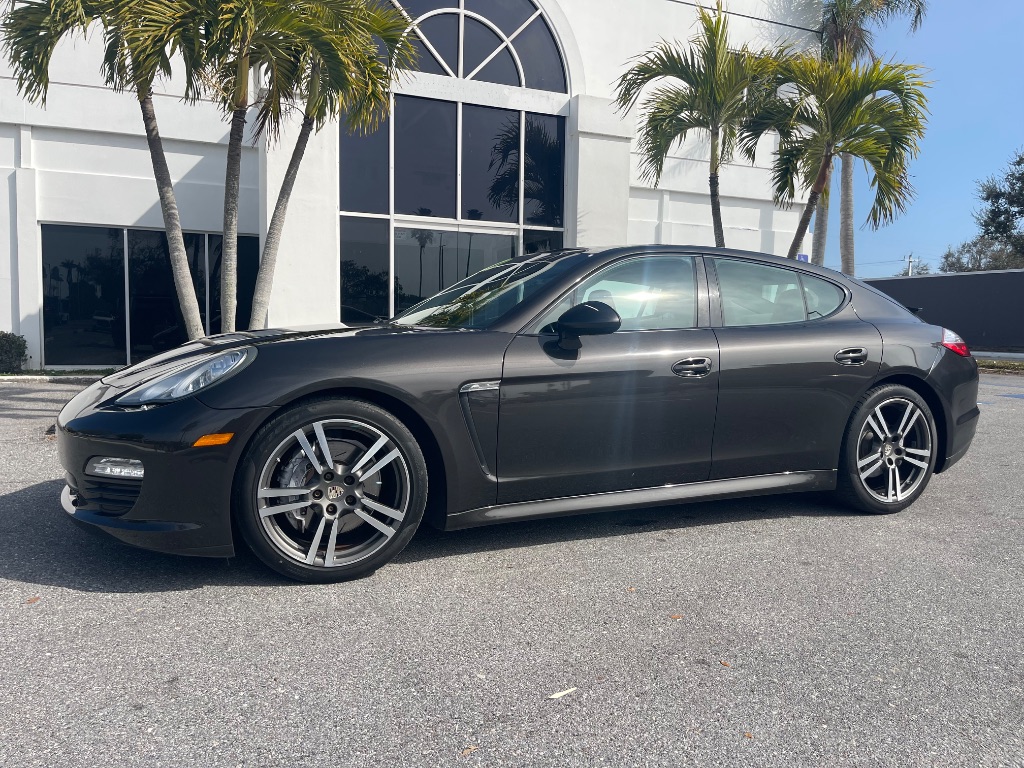 2011 Porsche Panamera - $15,988