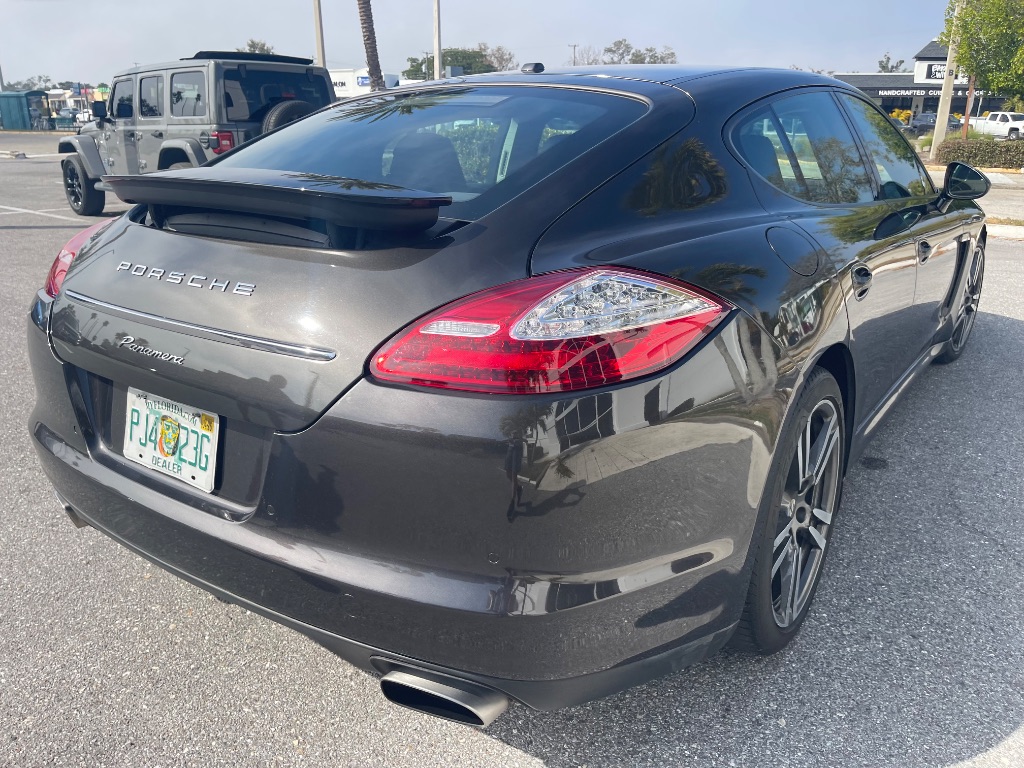2011 Porsche Panamera - $15,988