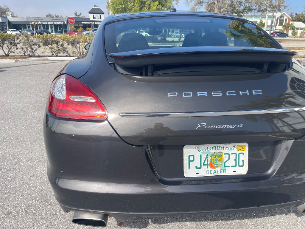 2011 Porsche Panamera - $15,988