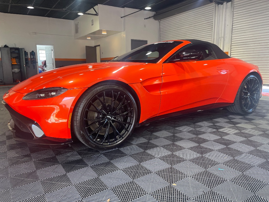 View vehicle photo 2