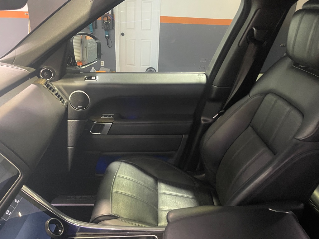 2019 Land Rover Range Rover Sport - $28,990