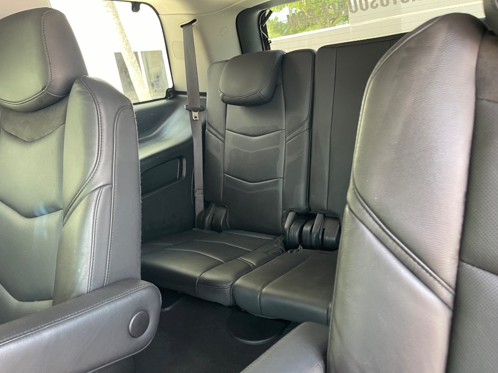 2019 Cadillac Escalade - $30,781
