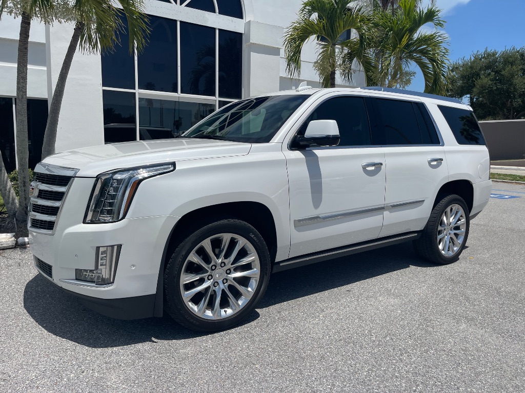 2019 Cadillac Escalade - $30,781