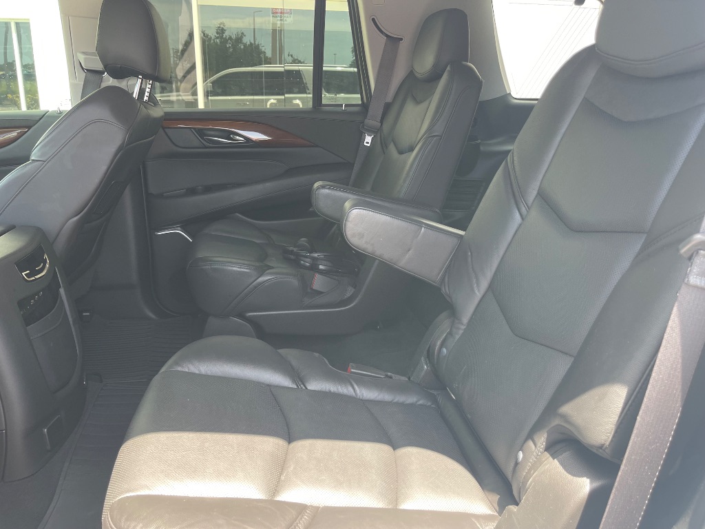 2019 Cadillac Escalade - $30,781