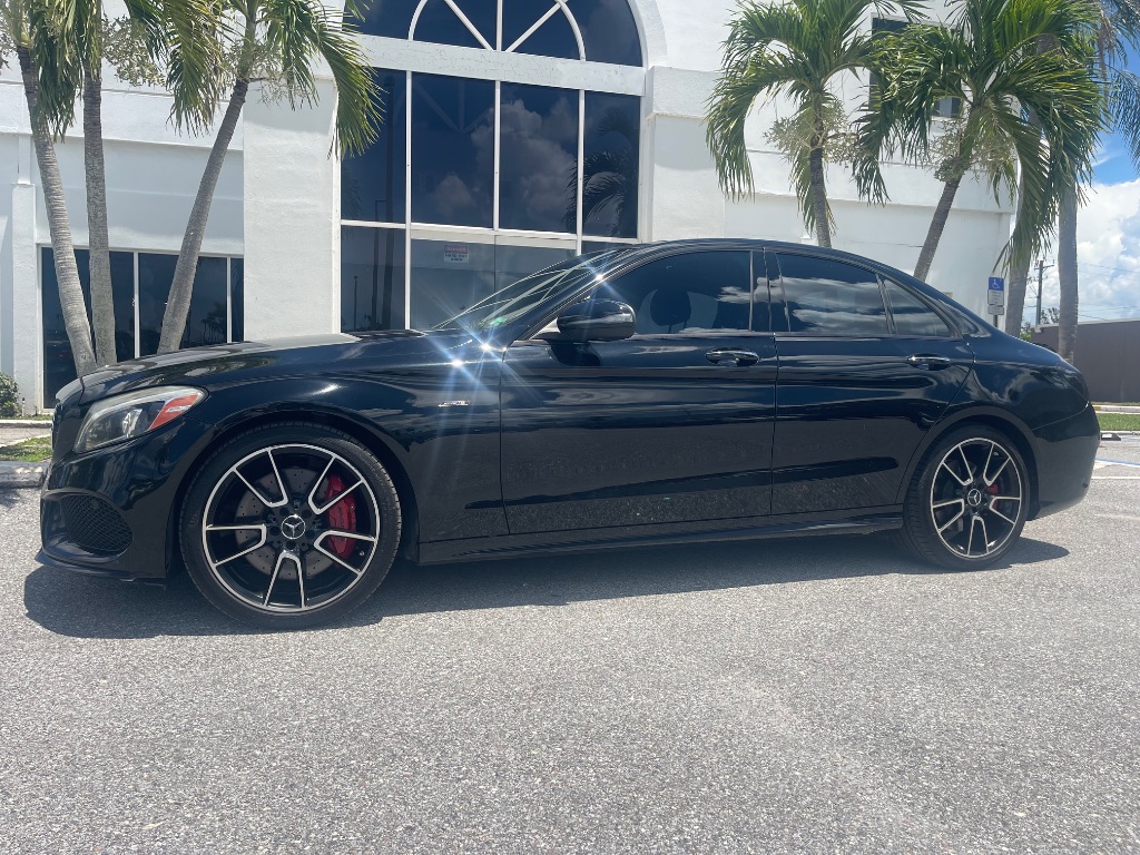 2016 Mercedes-Benz C-Class - $12,440