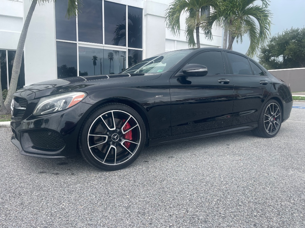 2016 Mercedes-Benz C-Class - $12,440