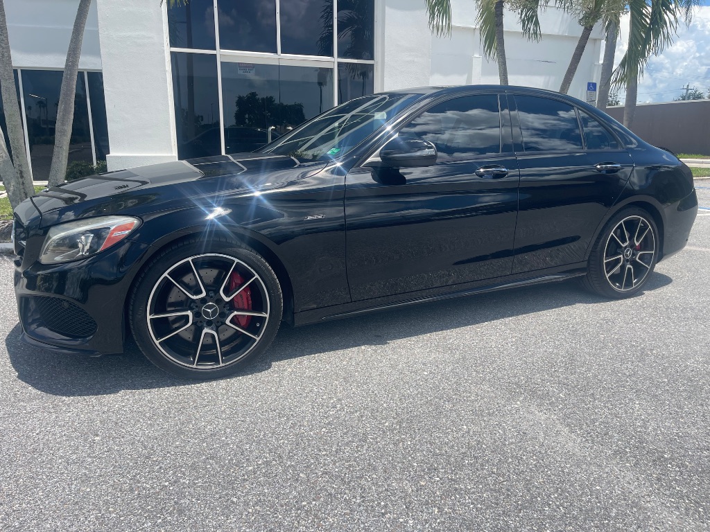 2016 Mercedes-Benz C-Class - $12,440