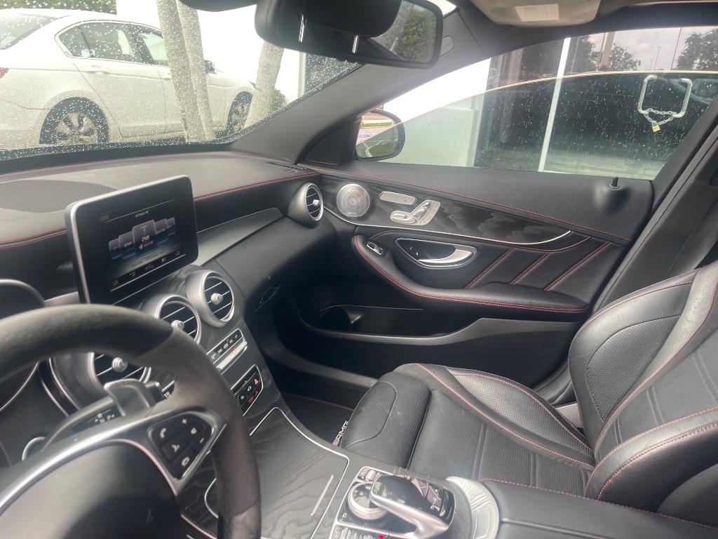 2016 Mercedes-Benz C-Class - $12,440