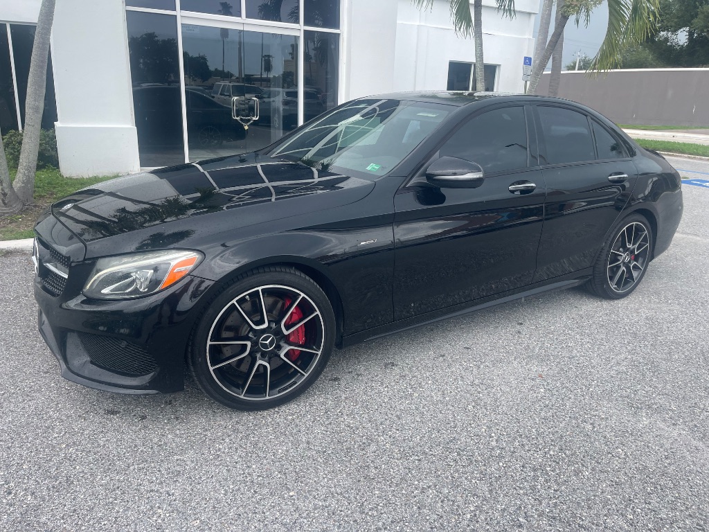 2016 Mercedes-Benz C-Class - $12,440