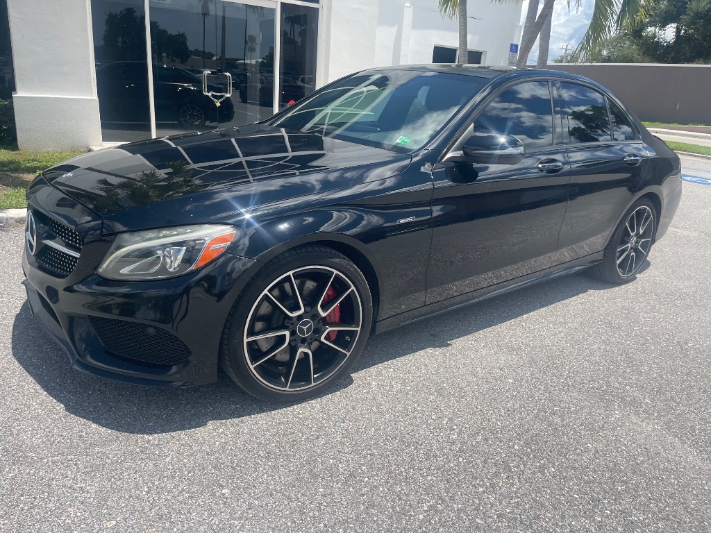 2016 Mercedes-Benz C-Class - $12,440