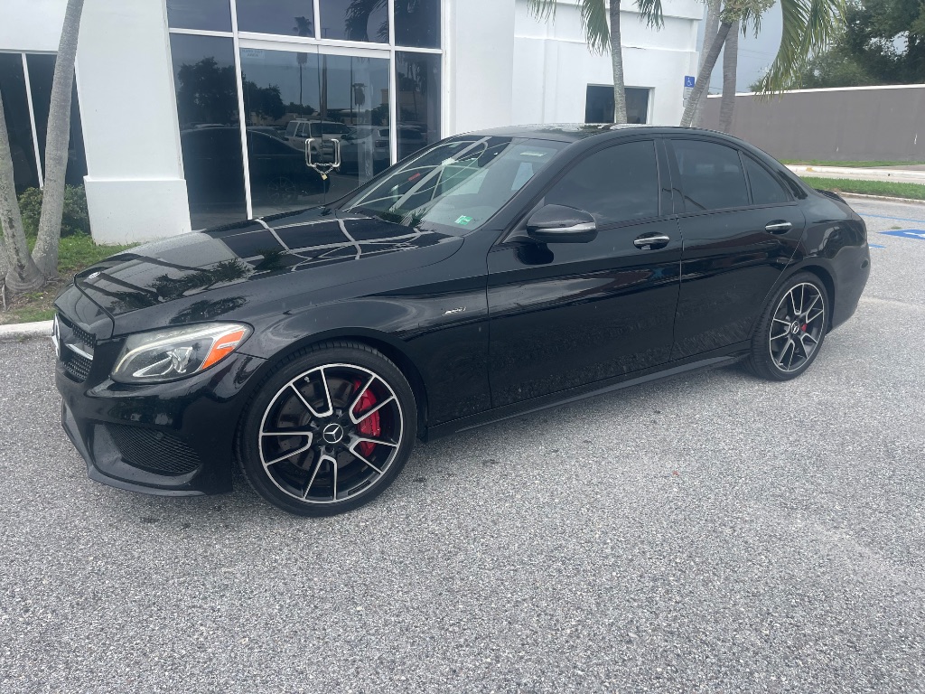 2016 Mercedes-Benz C-Class - $12,440