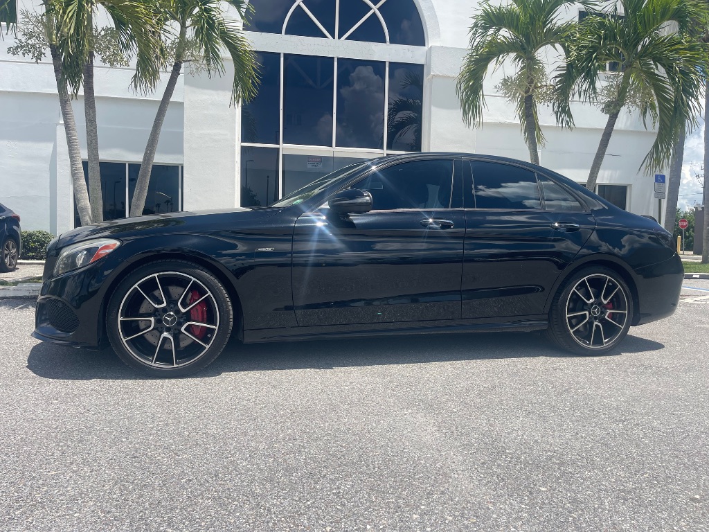 2016 Mercedes-Benz C-Class - $12,440