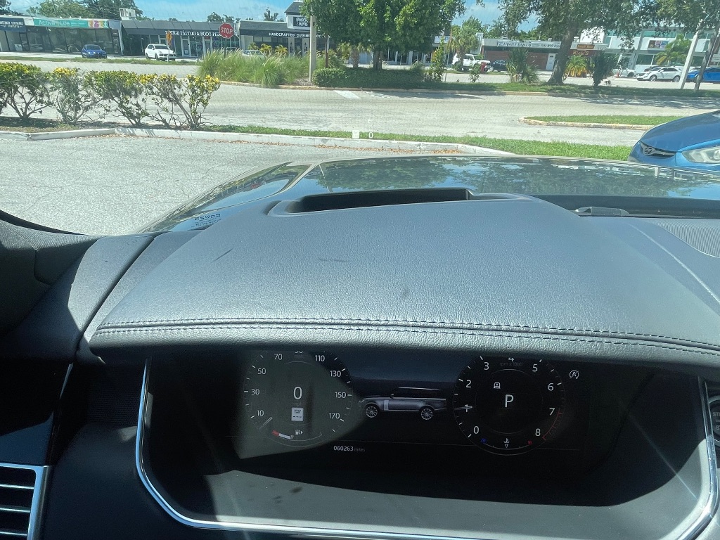 2019 Land Rover Range Rover - $31,880