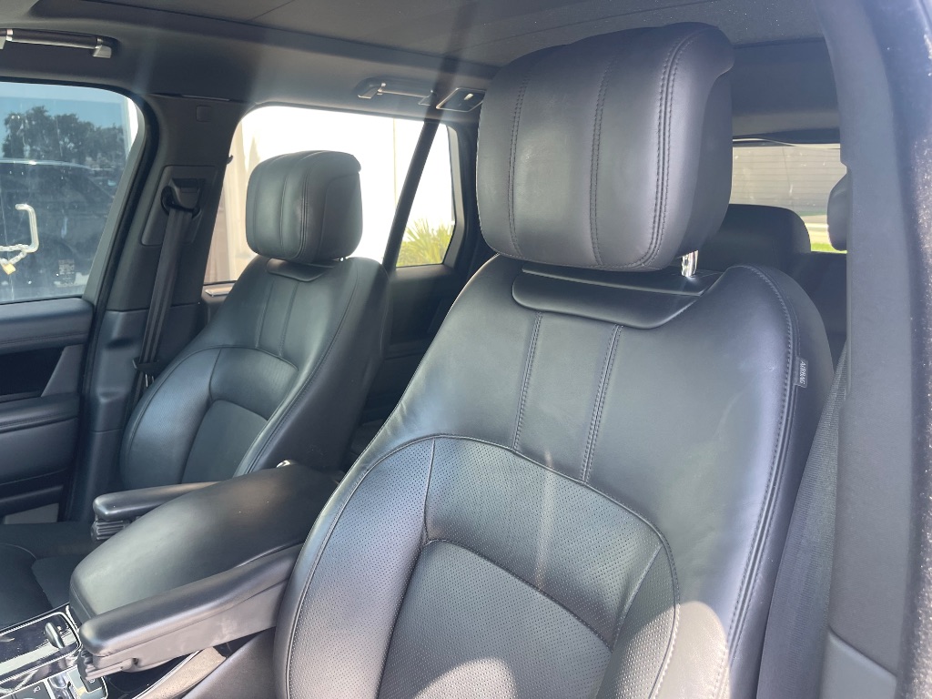2019 Land Rover Range Rover - $31,880