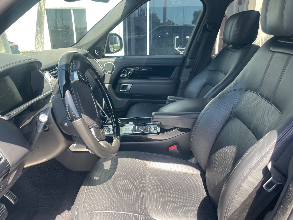 2019 Land Rover Range Rover - $31,880
