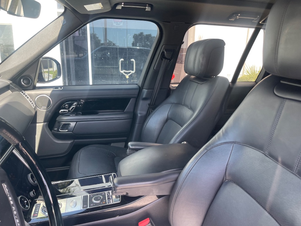 2019 Land Rover Range Rover - $31,880