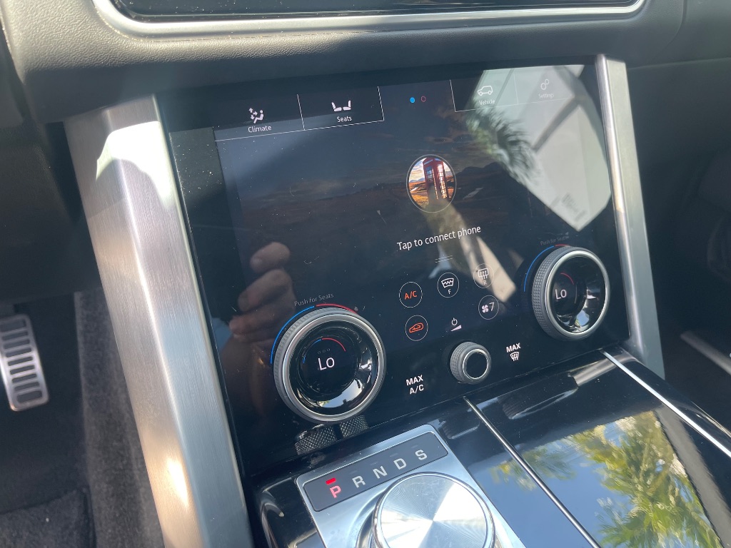 2019 Land Rover Range Rover - $31,880