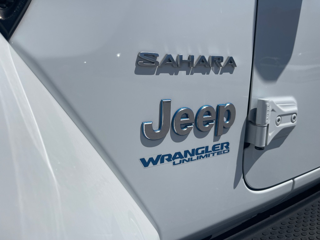 2022 Jeep Wrangler - $28,990