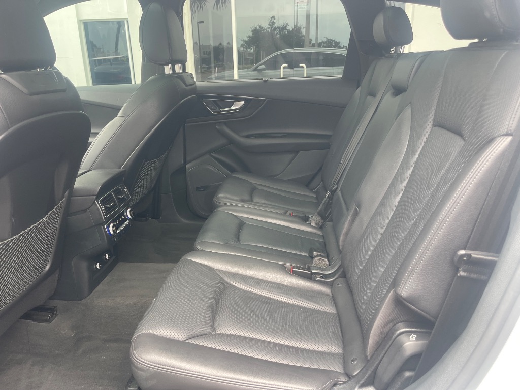 2019 Audi Q7 - $17,991