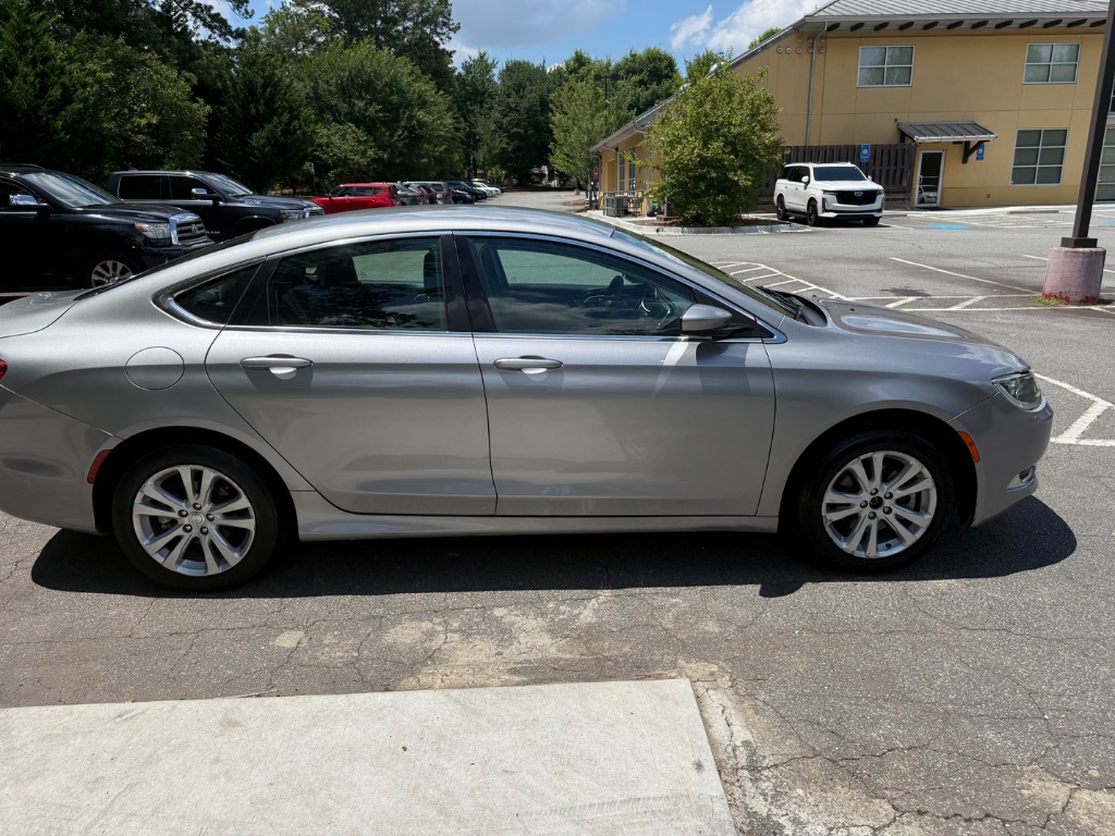 2015 Chrysler 200