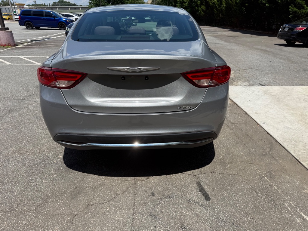 2015 Chrysler 200