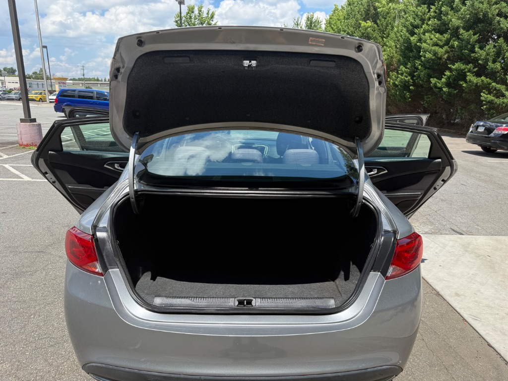 2015 Chrysler 200