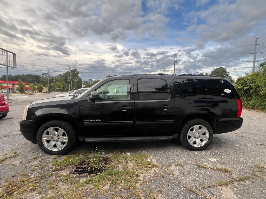 2010 GMC Yukon XL SLT