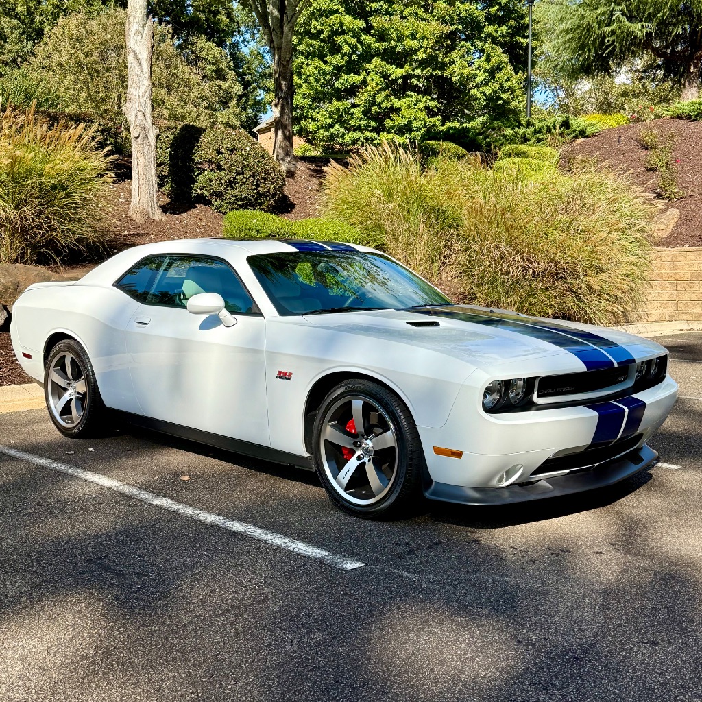 2011 Dodge Challenger SRT8 392