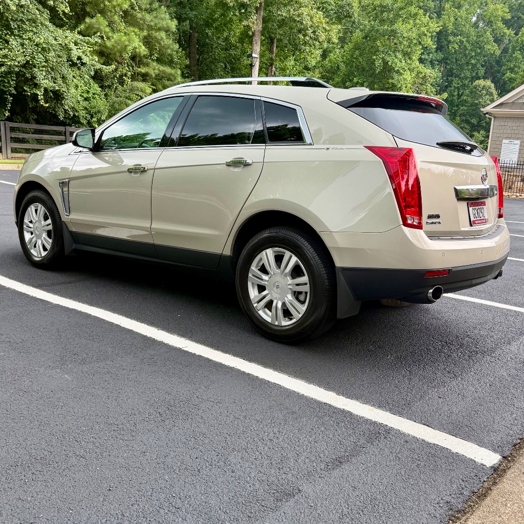View vehicle photo 6