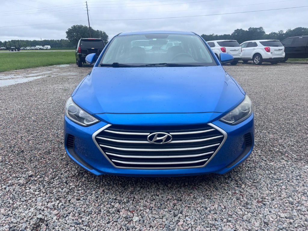 2017 Hyundai Elantra - $8,999