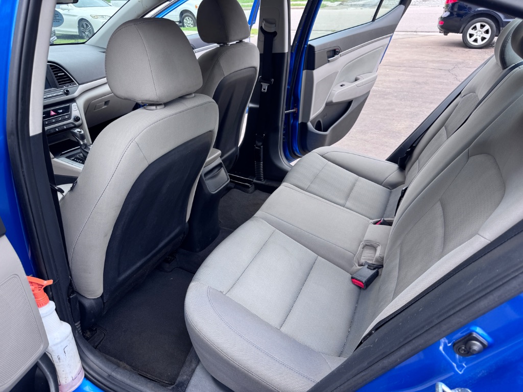 2017 Hyundai Elantra - $8,999