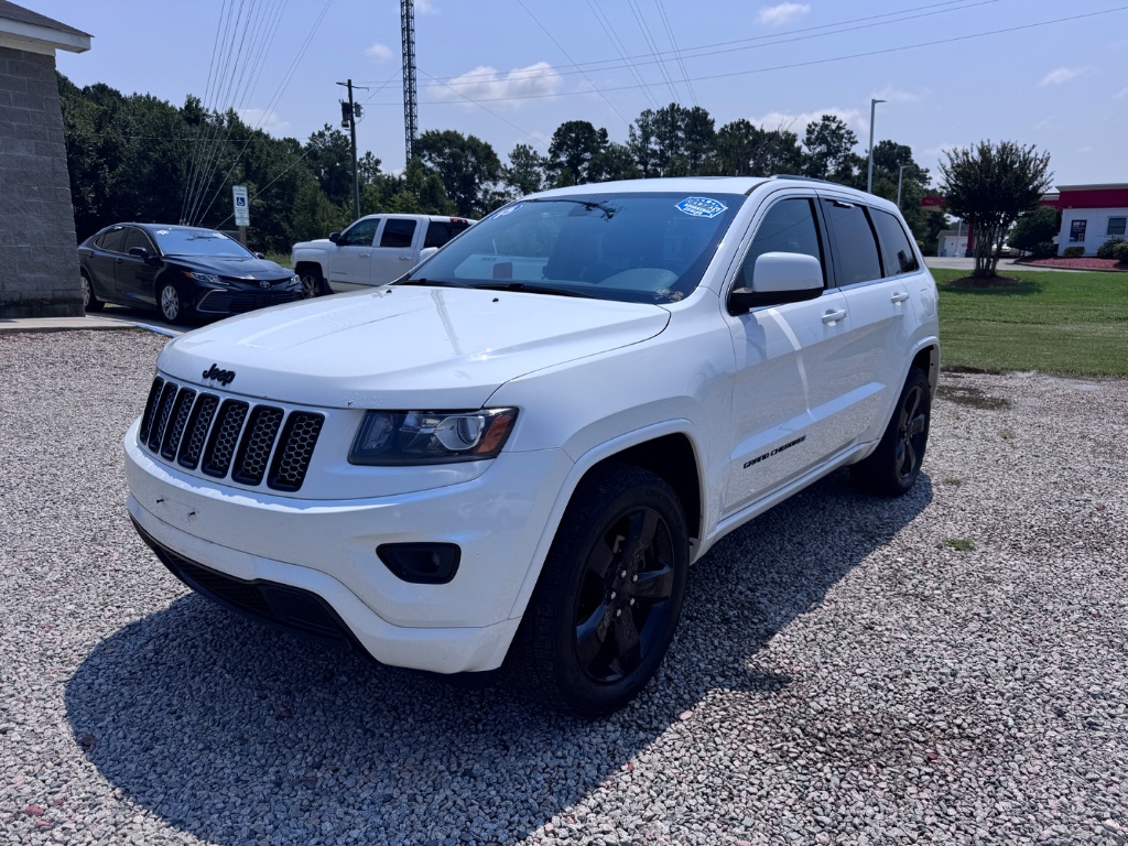 2015 Jeep Cherokee - $11,799