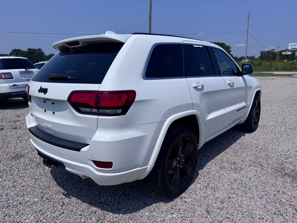 2015 Jeep Cherokee - $11,799