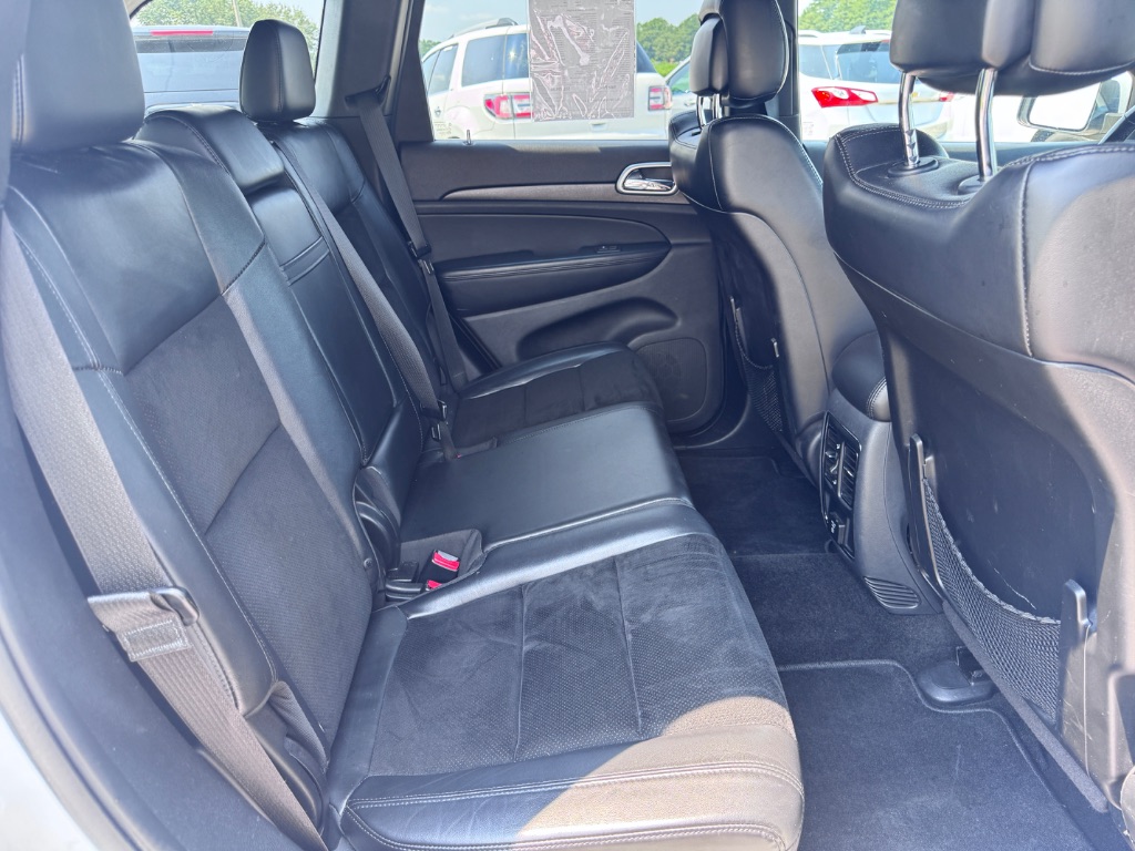 2015 Jeep Cherokee - $11,799