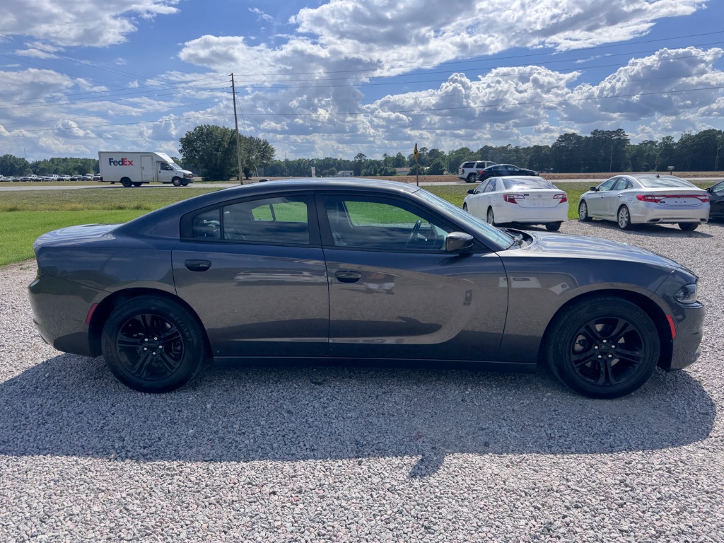 2022 Dodge Charger - $17,999