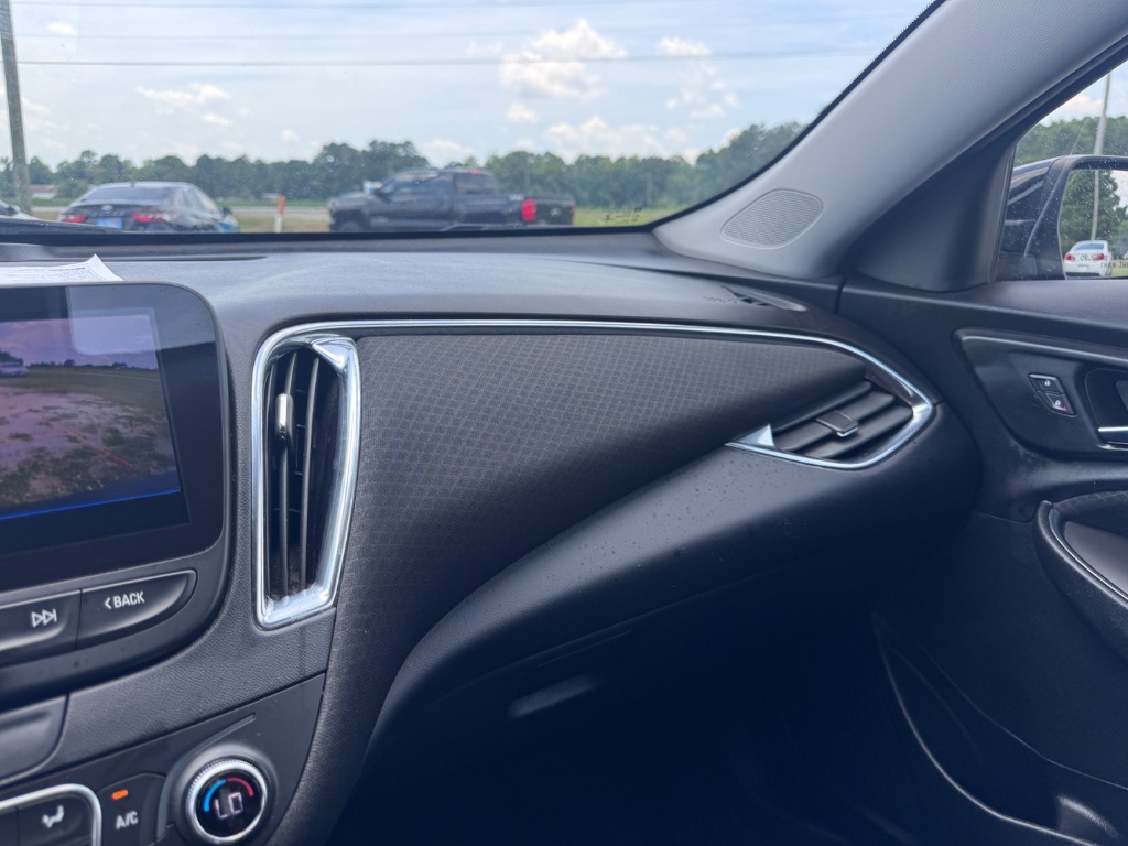 2019 Chevrolet Malibu - $12,999