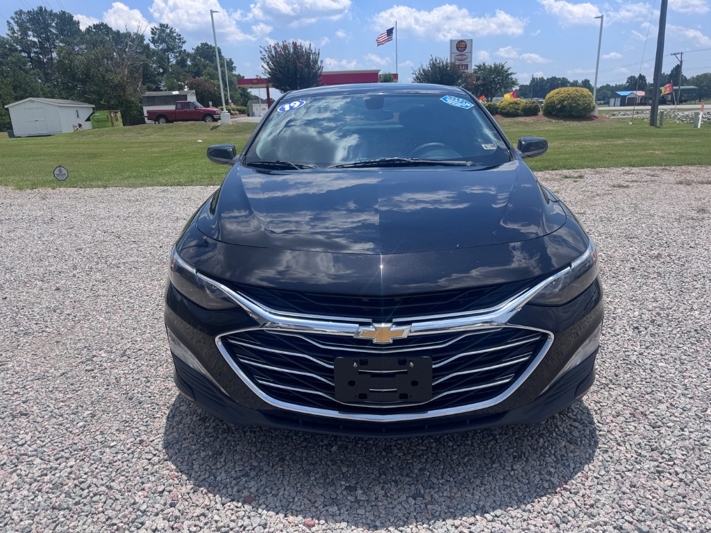 2019 Chevrolet Malibu - $12,999