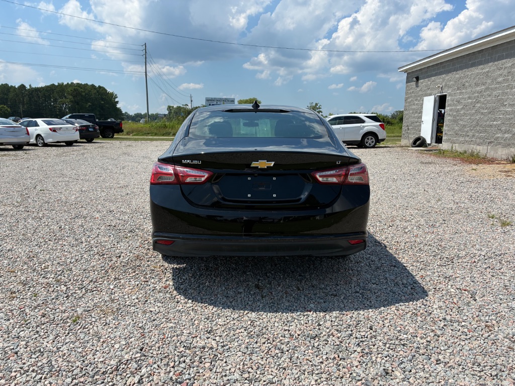 2019 Chevrolet Malibu - $12,999