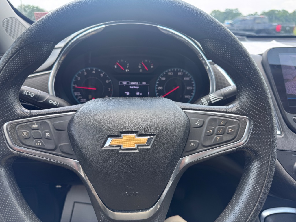2019 Chevrolet Malibu - $12,999