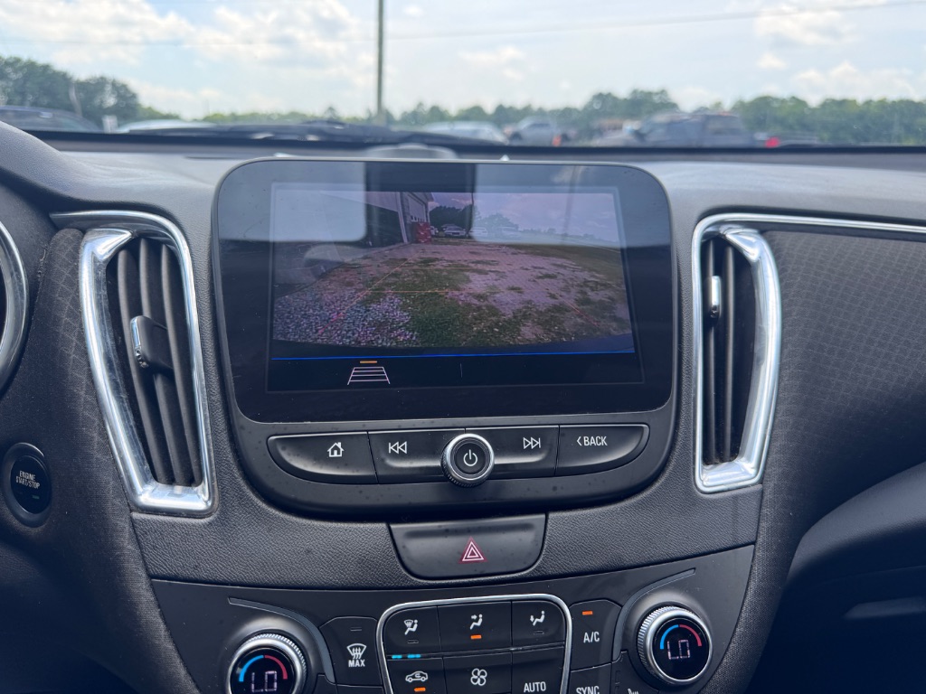 2019 Chevrolet Malibu - $12,999