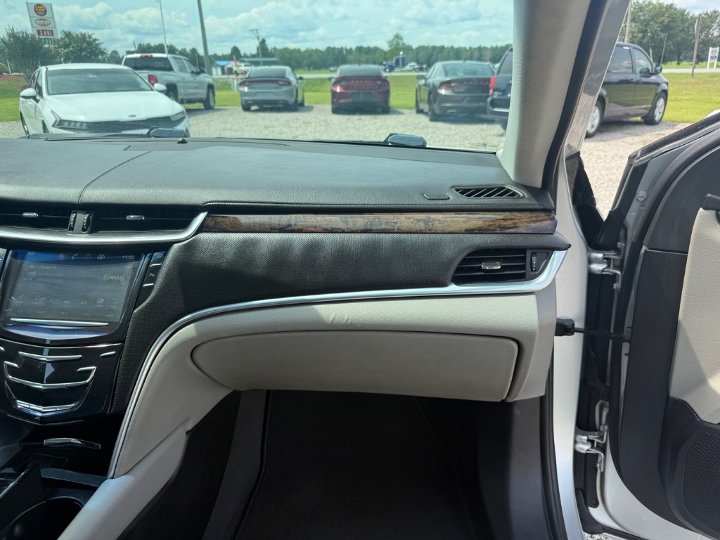 2013 Cadillac XTS - $7,999