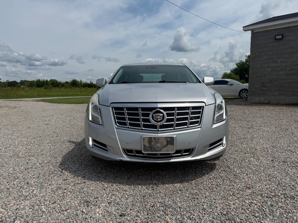 2013 Cadillac XTS - $7,999