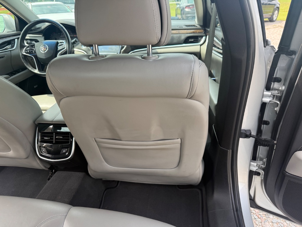 2013 Cadillac XTS - $7,999