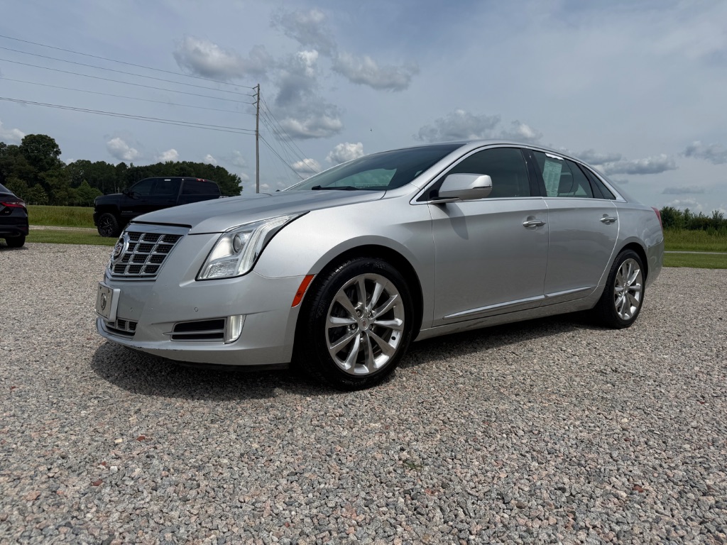2013 Cadillac XTS - $7,999