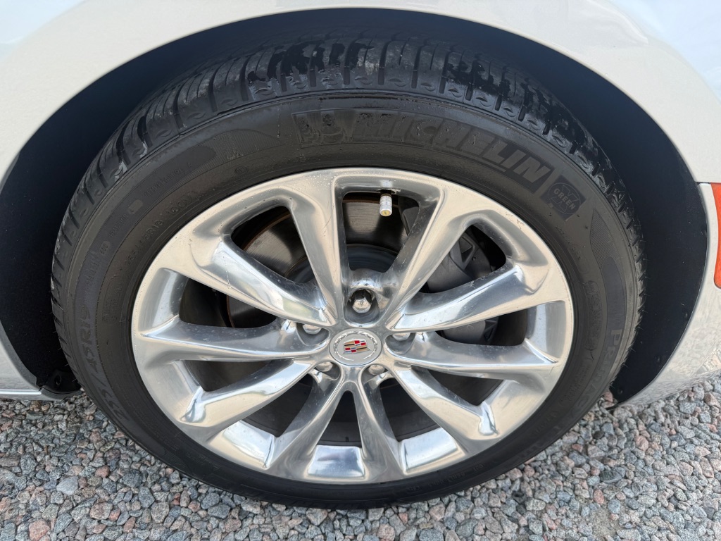 2013 Cadillac XTS - $7,999