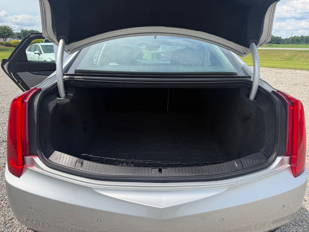 2013 Cadillac XTS - $7,999