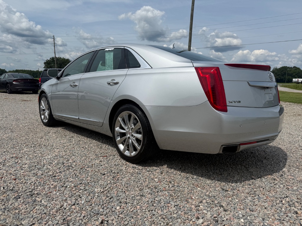 2013 Cadillac XTS - $7,999