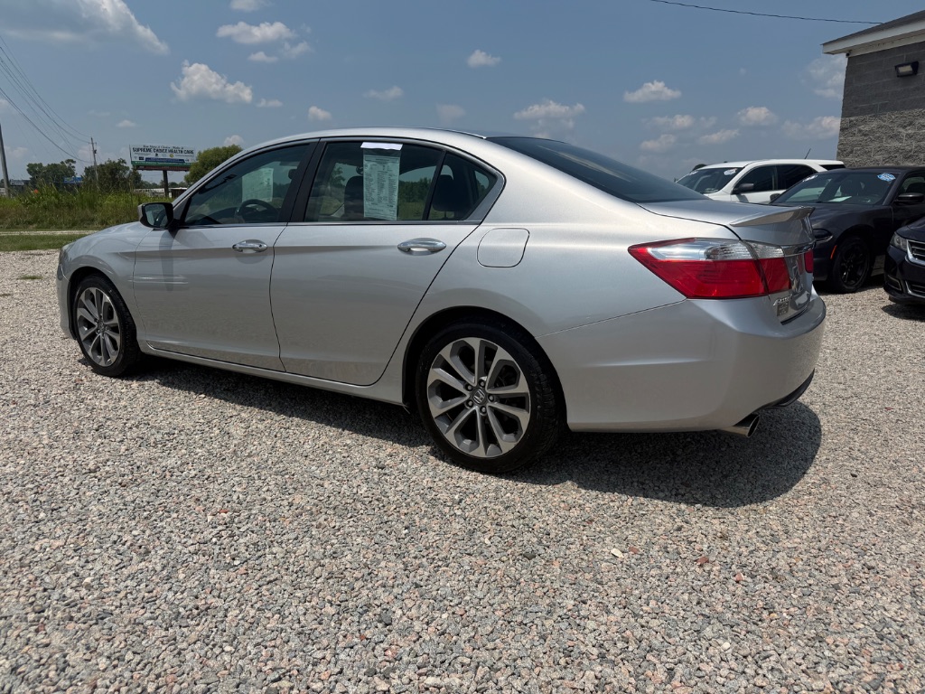2014 Honda Accord - $12,999